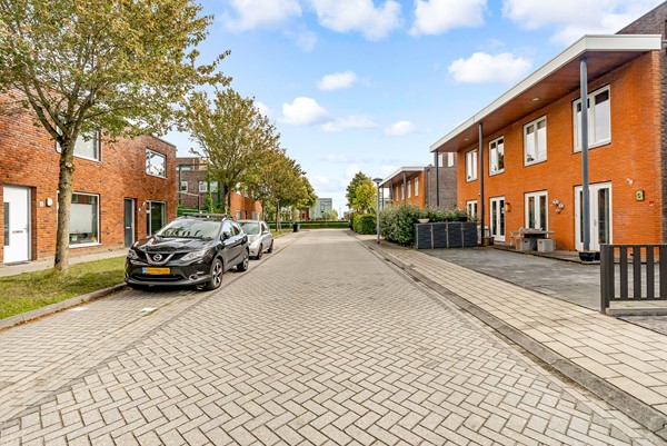 VOORONDER 12-45.jpg